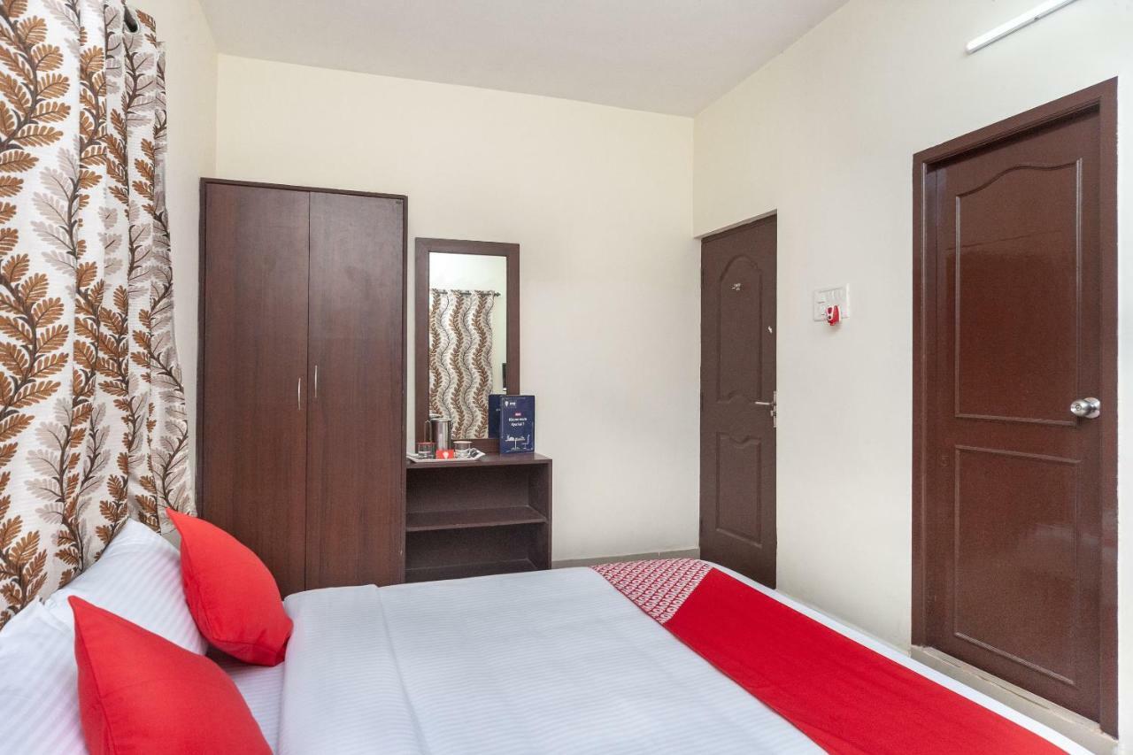 Oyo 22019 Skye Service Apartments شيناي المظهر الخارجي الصورة